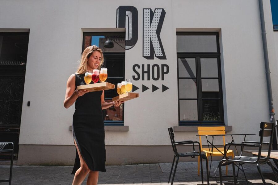 Antwerp: City Brewery De Koninck Interactive Tour - Testing your beer tapping skills