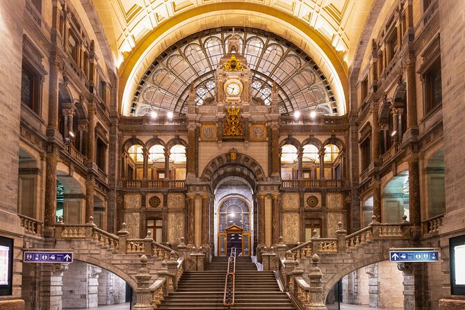 Antwerp: City Walk with Audio Guide in 7 Languages on your Phone - The Steen and Antwerp’s oldest story