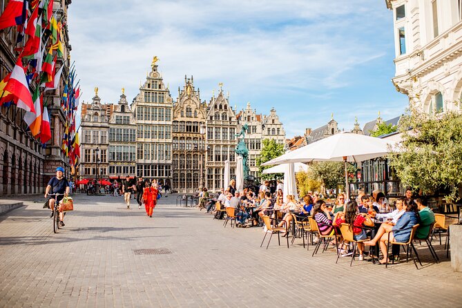 Antwerp: City Walk with Audio Guide in 7 Languages on your Phone - How the GPS route works in practice