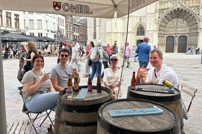 Antwerp: Food Walking Tour with 5 Tastings - Belgian chocolate beside the Cathedral of Our Lady