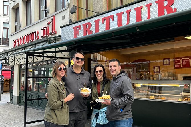 Antwerp: Food Walking Tour with 5 Tastings - The guide and group size make the difference
