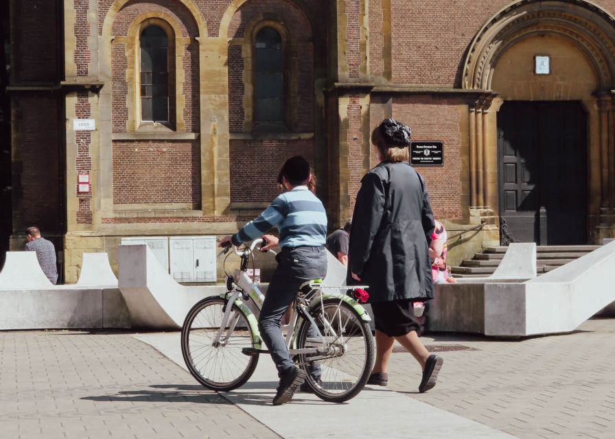 Antwerp: Jewish Neighbourhood Guided Walking Tour - Key points before you book