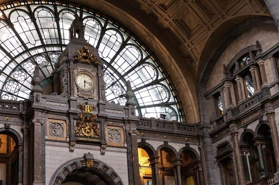 Antwerp: Must-See Attractions Private Walking Tour - Starting at Willem Ogierplaats 3