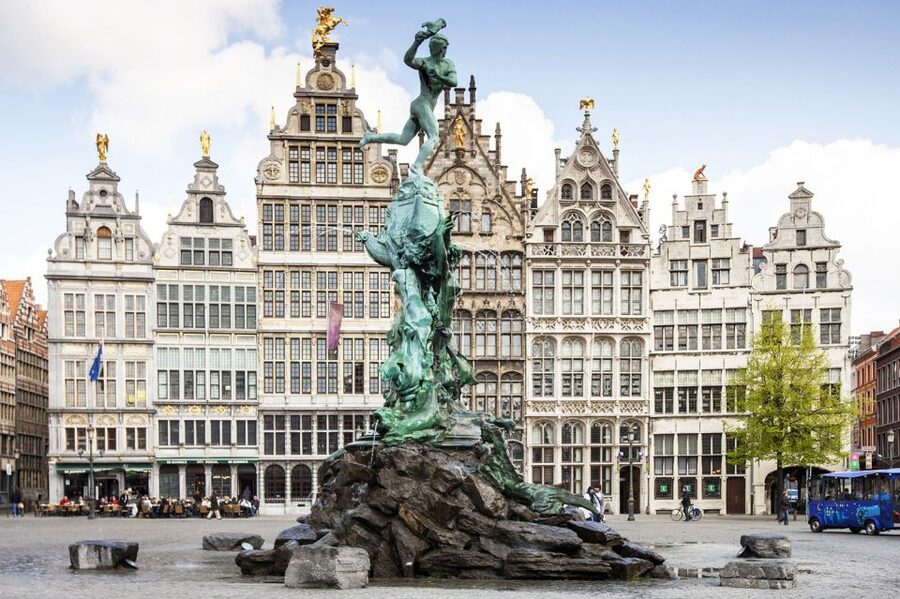 Antwerp: Private Historical Highlights Walking Tour - Museum Plantin-Moretus and the power of printing