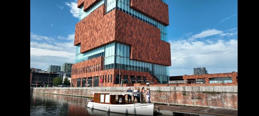 Antwerp: Private Old Harbour Boat Tour Incl. Drinks & Snacks - Why this Antwerp harbour ride feels different