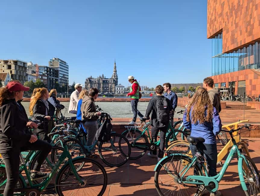 Antwerp: The Coolest Guided Bike Tour - Het Steen and the riverfront story