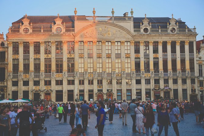 Architecture Tour of Brussels - Starting beneath the Grand Place facades