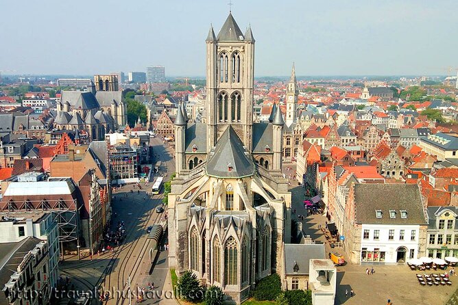 AudioGuide Ghent - Korenmarkt begins the story