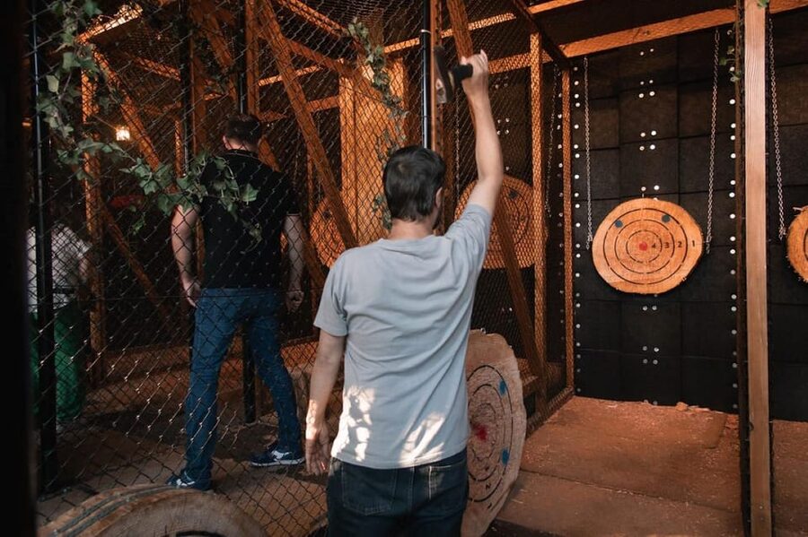 Axe Throwing Experience - Key points to know before you book