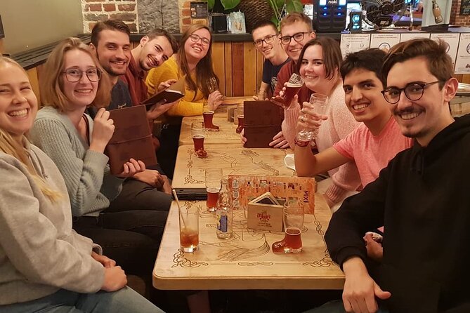 Beer Tasting and Scavenger Hunt in Brussels – About 3 Hours - Galerie de la Reine and the pleasure of looking up