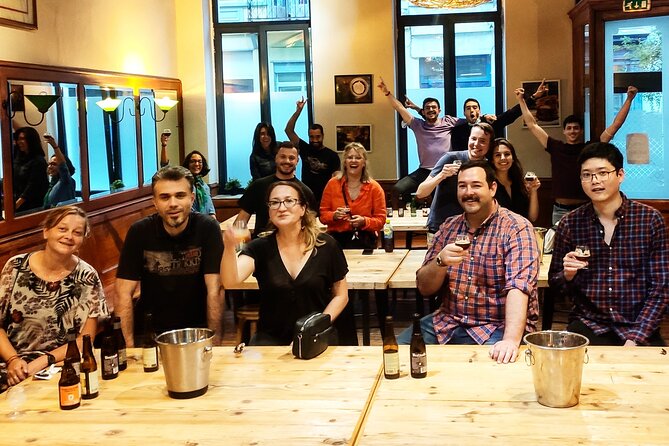 Beer Tasting Experience in Brussels - Five Belgian beers, served in a useful progression