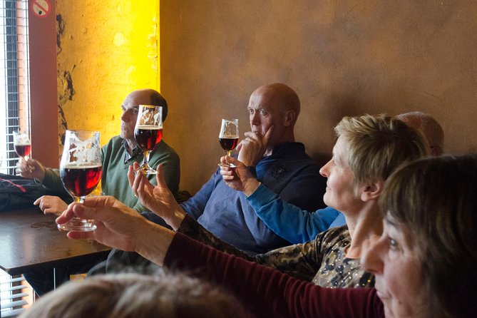 BeerWalk Bruges (English guide) - Café De Kuppe and the Traditional Pub Atmosphere
