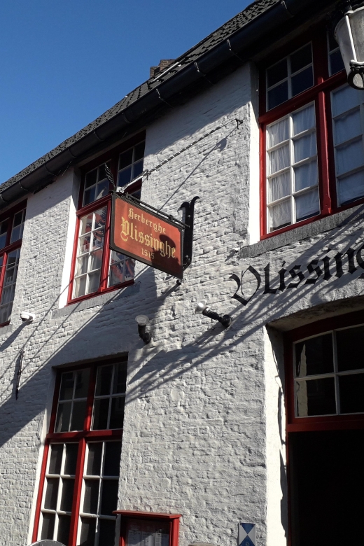 Bruges Beer and Chocolate Walking Tour - Touring Straffe Hendrick brewery