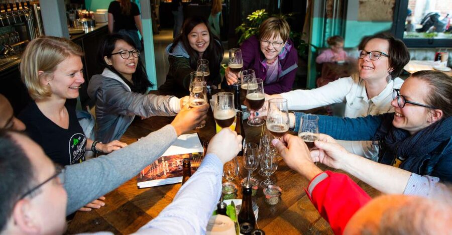 Bruges: Belgian Beer Tour with Chocolate Pairing - Three locations, three different sides of beer culture