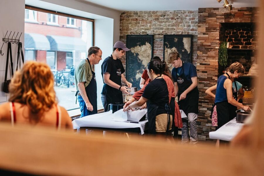 Bruges: Belgian Praline and Mendiants Chocolate Workshop - A friendly class rather than a formal pastry course