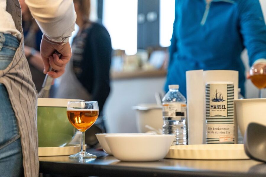 Bruges: Belgian Waffle-Making Workshop with Beer Tasting - Key Points At A Glance