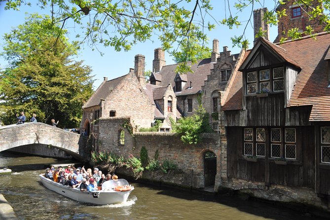 Bruges by bike with friends and family! - Sint-Janshuismolen and a working past