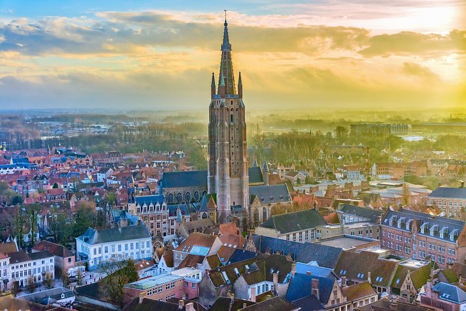 Bruges Day Trip from Brussels - Bruges’ grand families and prettiest bridges
