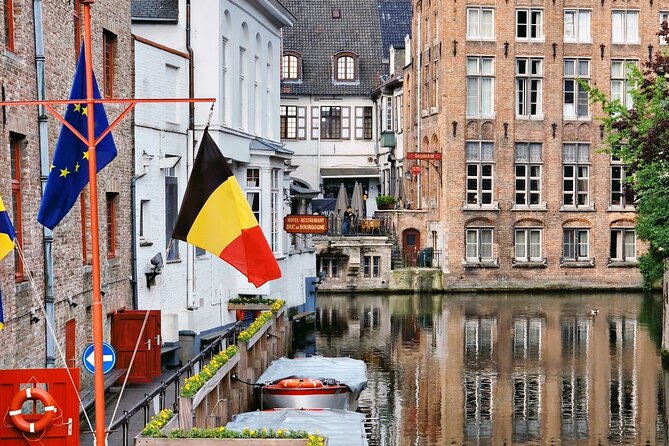 Bruges Food Tour with Full Meal & Drinks by Do Eat Better - Flemish beef stew and Belgian fries at Belfort
