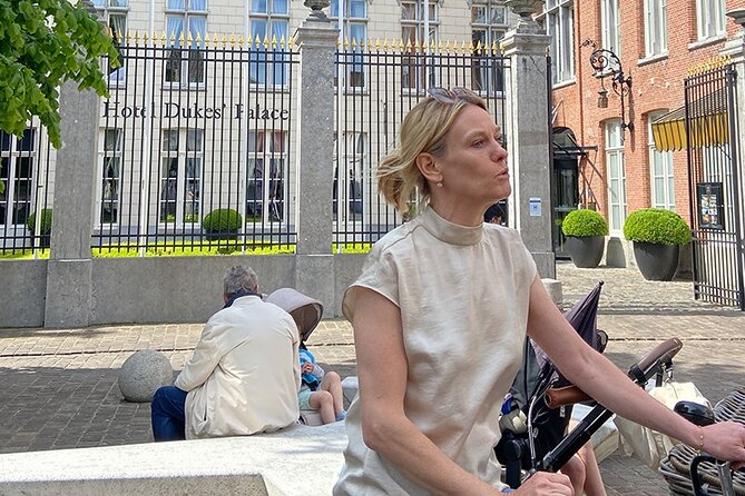 Bruges, Guided Retro Biketour: Highlights and Hidden Gems - The ramparts and windmills