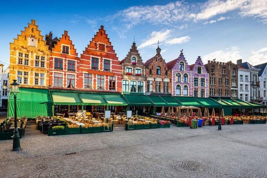 Bruges : Highlights & Hidden gems Walking Tour - The 2be Beer Wall and Belgian beer culture