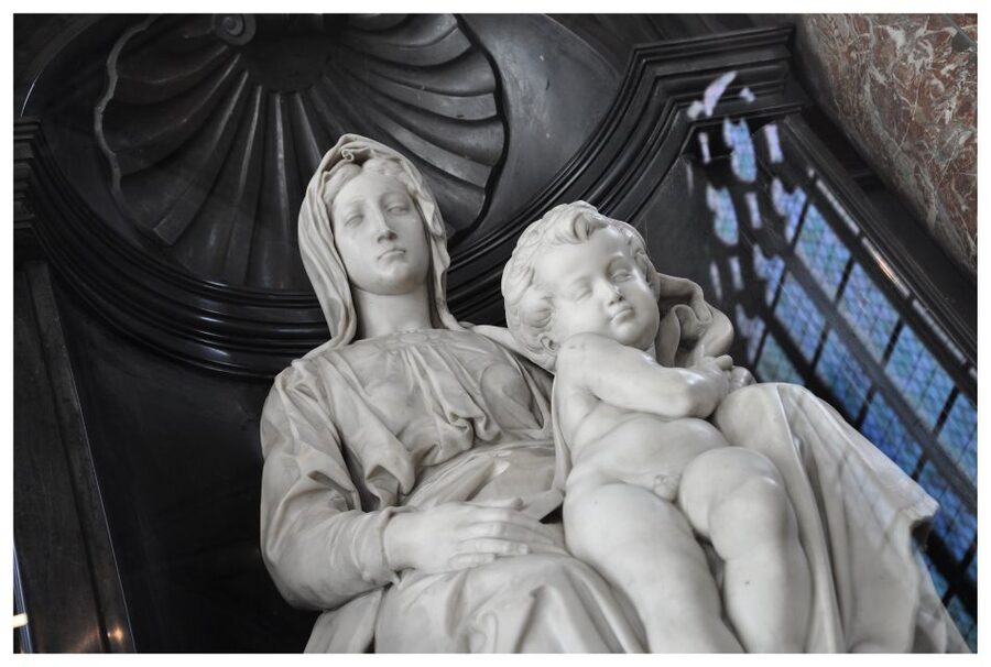 Bruges: Musea Brugge Card with Entry to 11 Museums - The Church of Our Lady adds Michelangelo to the route