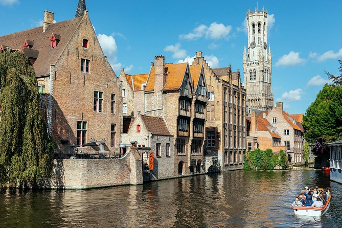 Bruges PRIVATE City Kickstart Tour With Locals - Why this short private walk works well in Bruges