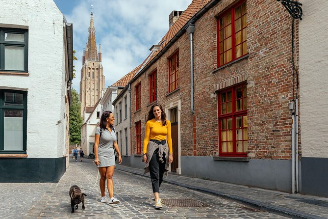 Bruges PRIVATE City Kickstart Tour With Locals - Eiermarkt: a small square with a local rhythm