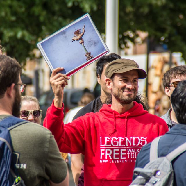 Bruges: Private Historical Highlights Walking Tour - What this Bruges walk does well