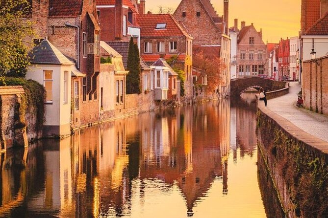 Bruges Tour from Your Cruise Ship with Canal Cruse & Leisure Time - The one-hour canal cruise