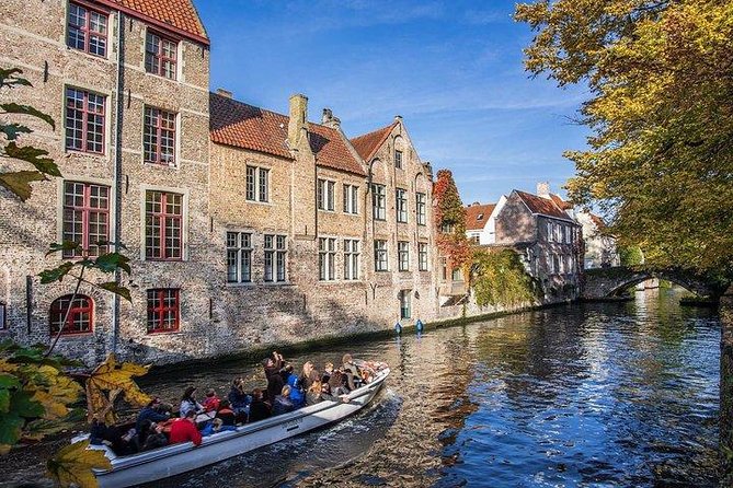 Bruges Uncovered: Historic Walking Tour & Canal Boat Experience - Key things to know before walking Bruges