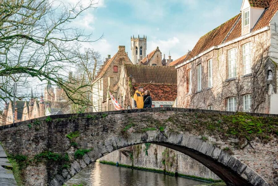 Bruges : Your private 1 hour photoshoot in the medieval city - Practical advice before you arrive