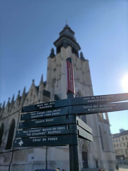 Brussels, 1000 Years of Struggles - The guide’s style: funny, interactive, and direct