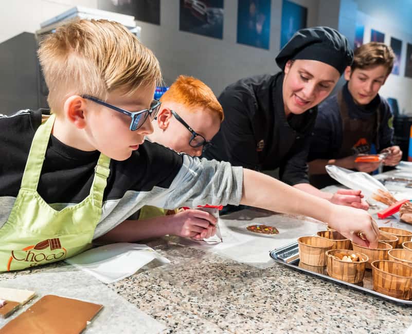 Brussels: 2.5-Hour Chocolate Museum Visit with Workshop - From cocoa’s past to Belgian pralines