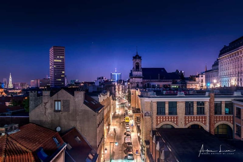 Brussels: 2-Hour Dark Side of Brussels Private Tour - What the two-hour format really gives you