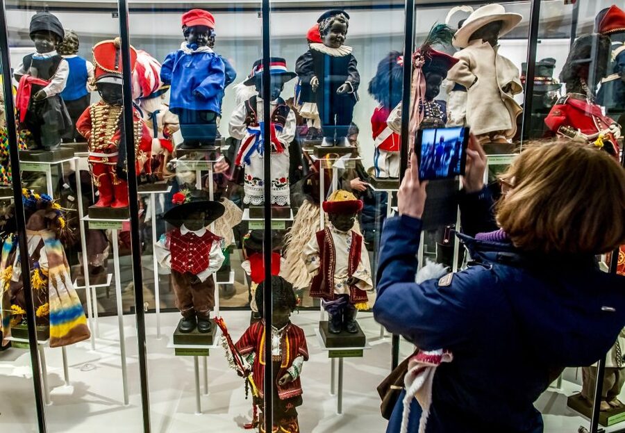 Brussels: 48 Museums, Atomium, and Discounts Card - Where the food and shopping discounts fit