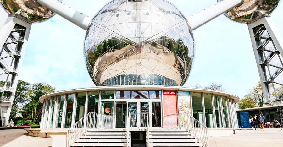 Brussels: Atomium Entry Ticket with Design Museum Ticket - The stairs are part of the bargain