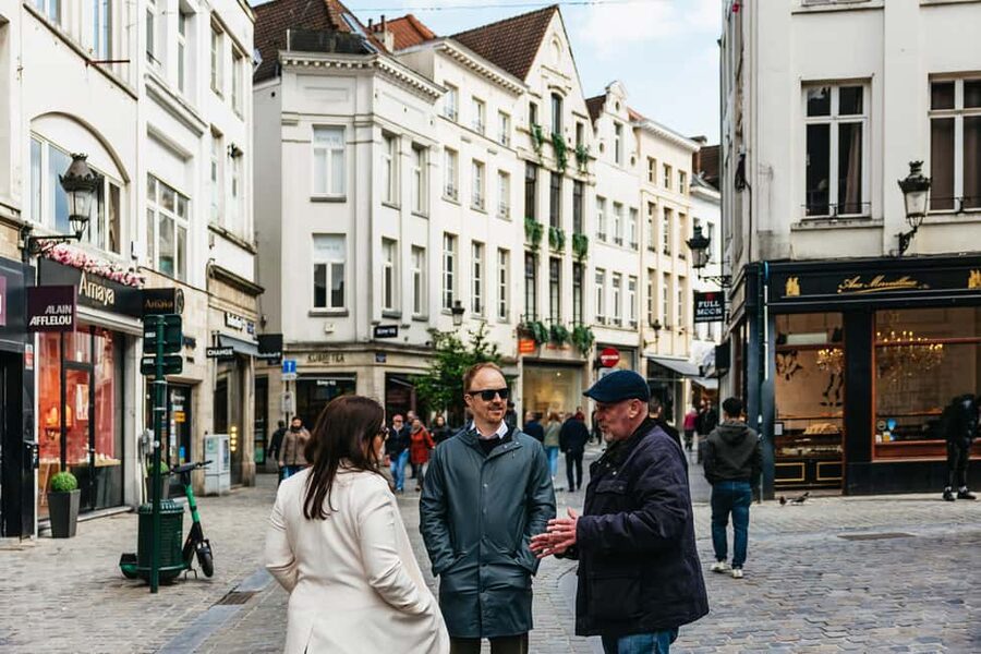 Brussels: Beer Tasting Tour with 7 Beers and Snacks - Starting at Mary GrandPlace