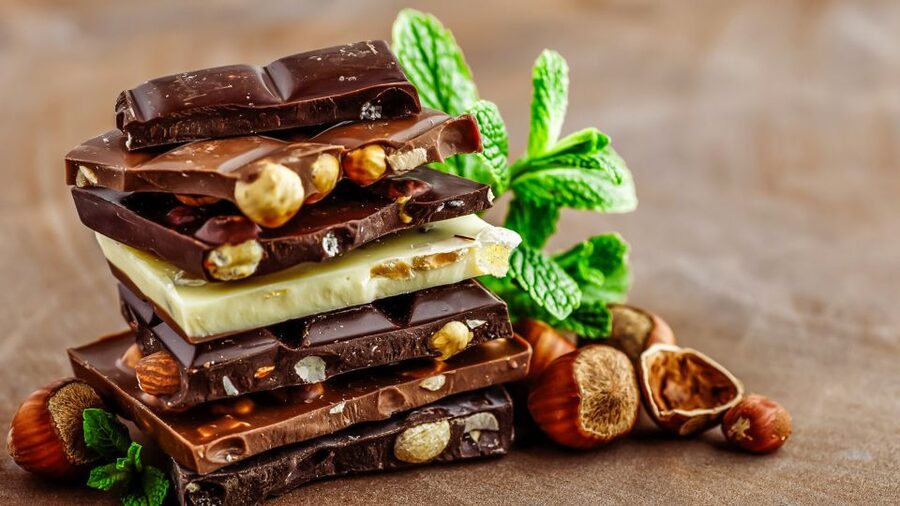Brussels: Belgian Chocolate Making Workshop with Tastings - Who should book this activity?