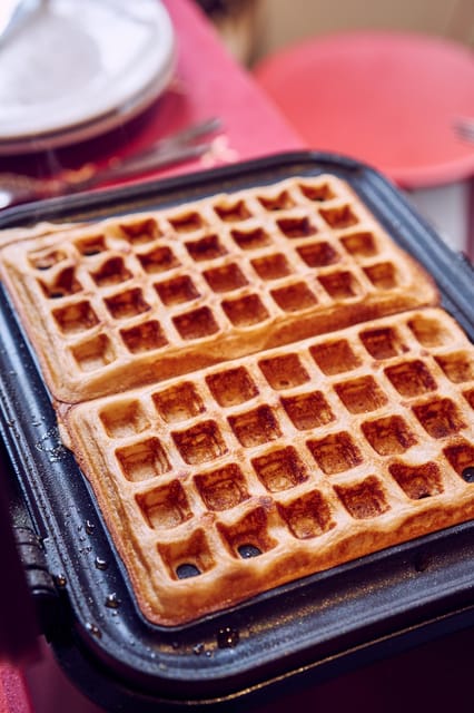 Brussels: Belgian Waffle Making Workshop with Beer Tasting - Arrival at Oud Korenhuis 27