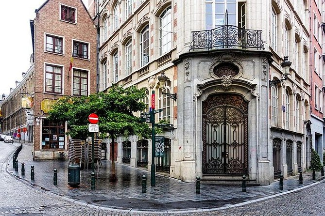 Brussels Chocolate Tour Private & Personalized with a Local Guide - Walking, pickup, and the practical side
