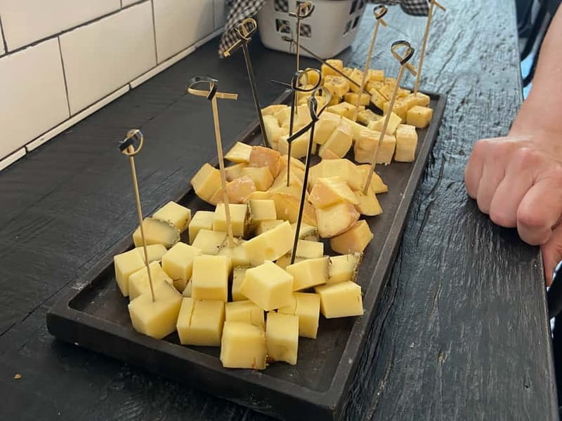 Brussels: City Center Guided Food Tour with Tastings - Belgian fries cooked in beef fat