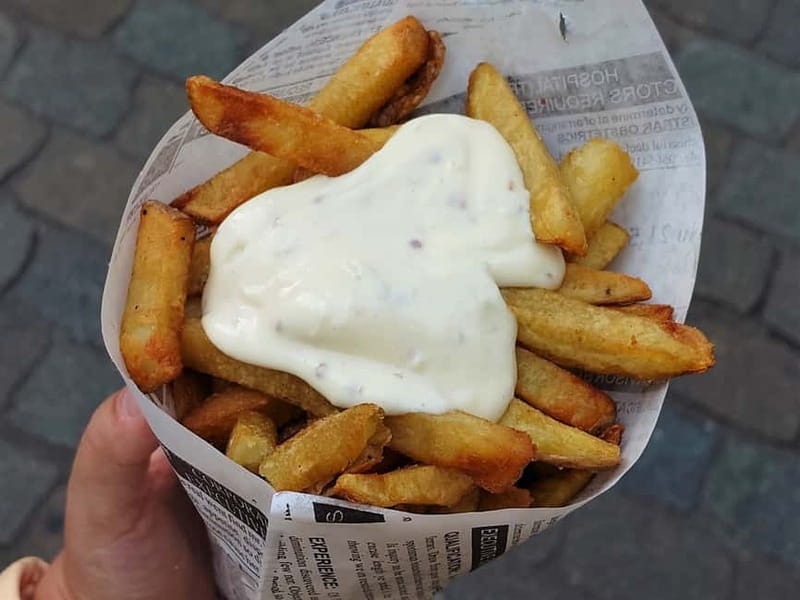 Brussels: City Center Guided Food Tour with Tastings - Frikadelle and fish croquettes