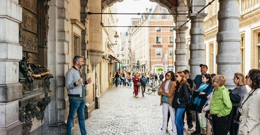 Brussels: City Highlights Walking and Tasting Tour - Why this tour works well for a first day in Brussels