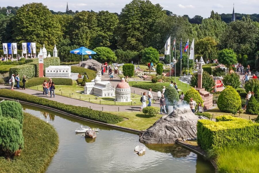 Brussels: Entry Ticket to Mini-Europe - Who will enjoy it most?