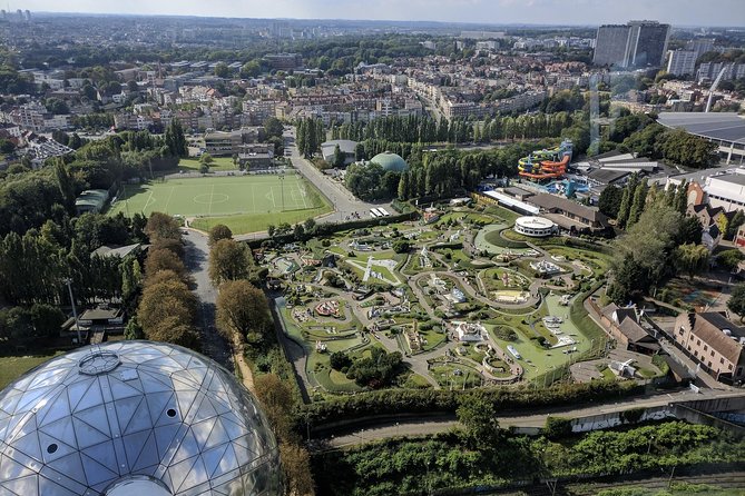 Brussels’ European Quarter And The Atomium - Who will enjoy this experience most?