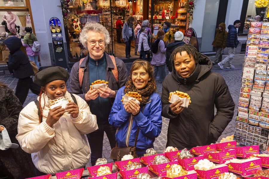 Brussels Food Tour: Main Dish, Beer, Waffle & Chocolate - Croquettes and the savory snack tradition