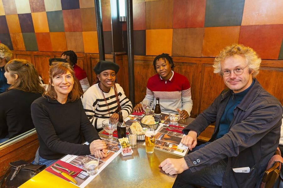 Brussels Food Tour: Main Dish, Beer, Waffle & Chocolate - Chocolate at the Galeries Royales Saint Hubert