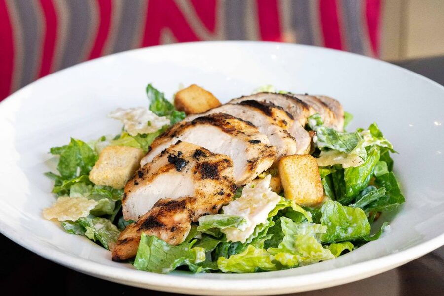 Brussels: Hard Rock Cafe with Set Menu for Lunch or Dinner - What priority seating really means