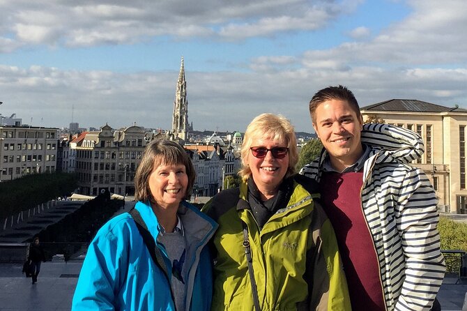 Brussels Highlights & Hidden Gems Private Tour with a Local Guide - The Atomium and the limits of a walking tour
